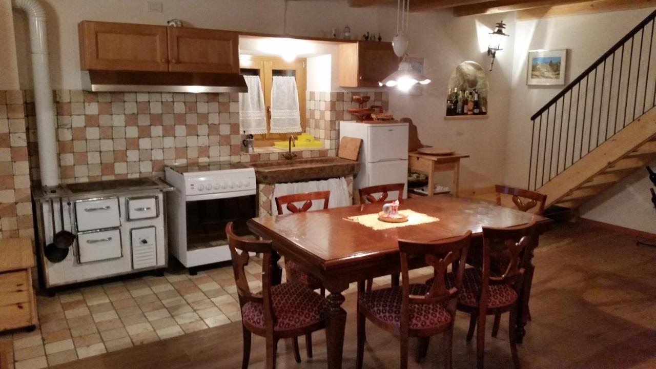 Chalet La Nos Molina di Ledro Habitación foto